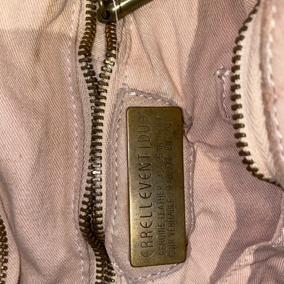 Errelleventidue (Italian) Leather Flowered Purse - Picture 5 of 6